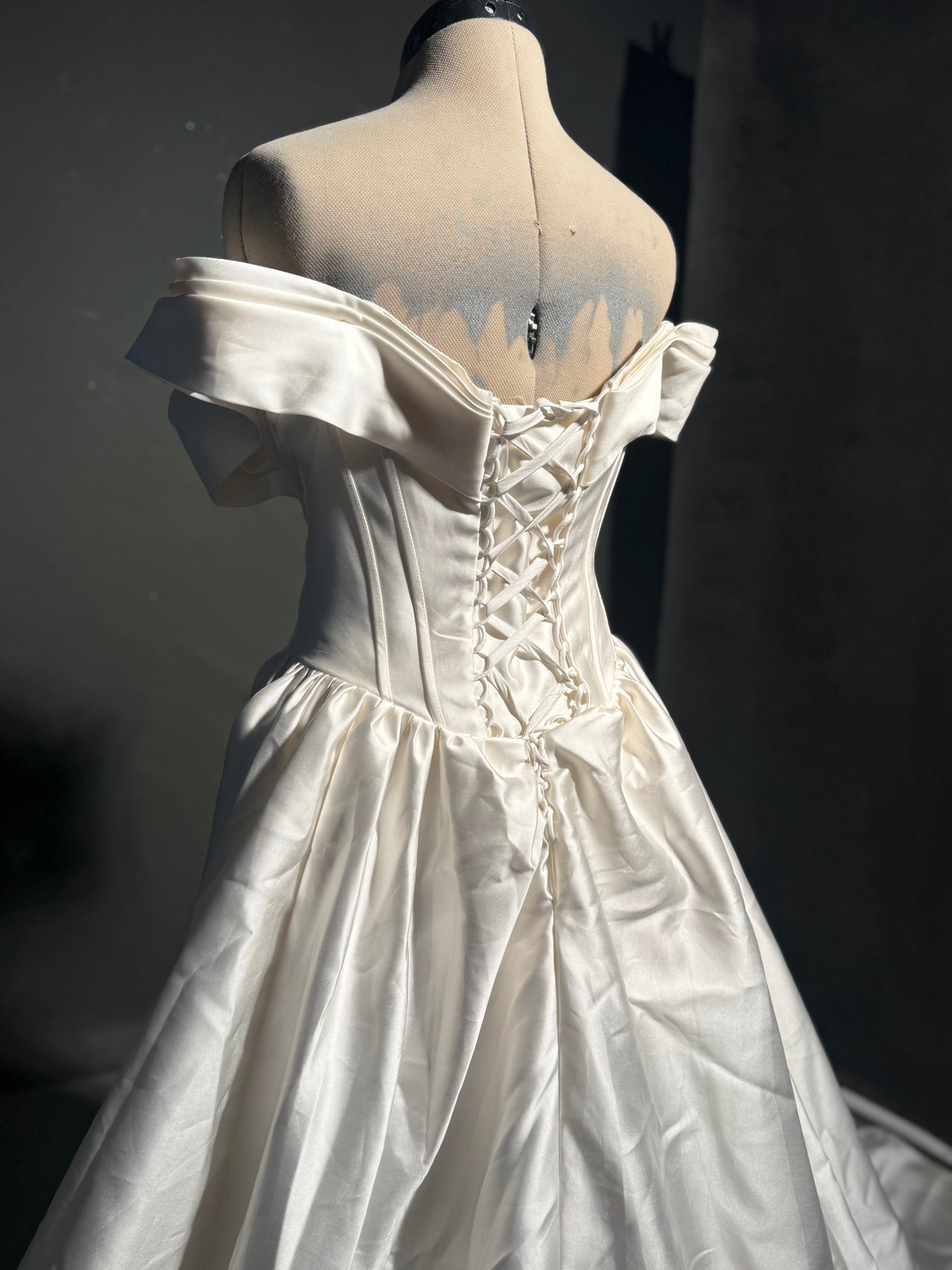 Sample gown Size 10