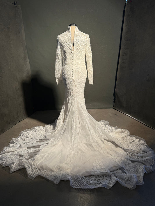 Sample Gown Size 6