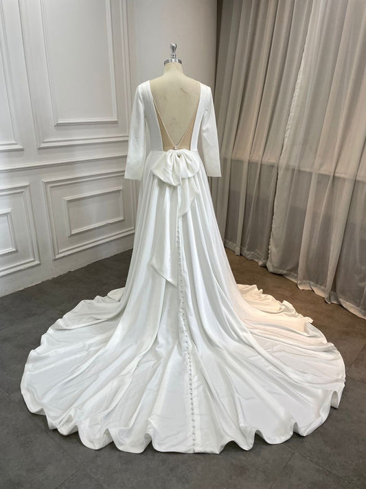 Size 12 Sample Gown