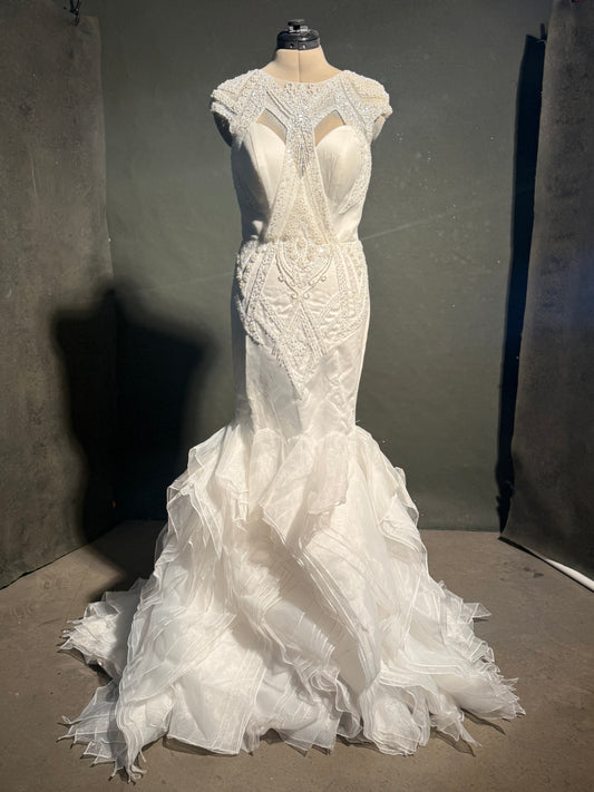 Size 6 Sample Gown