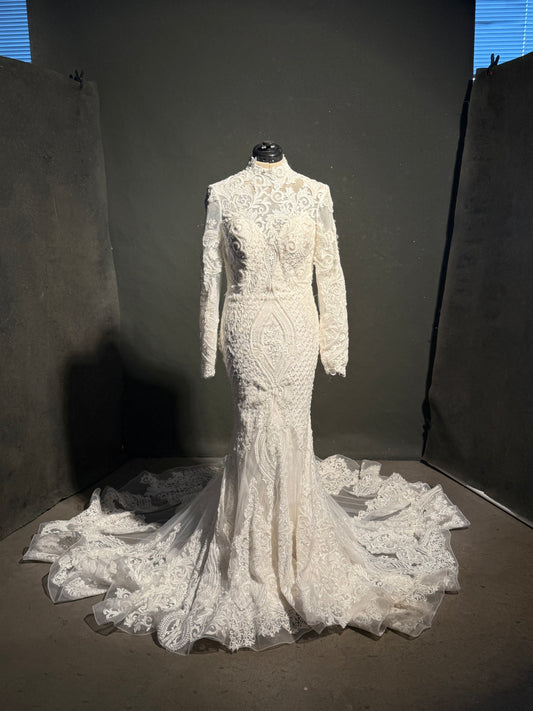 Sample Gown Size 6